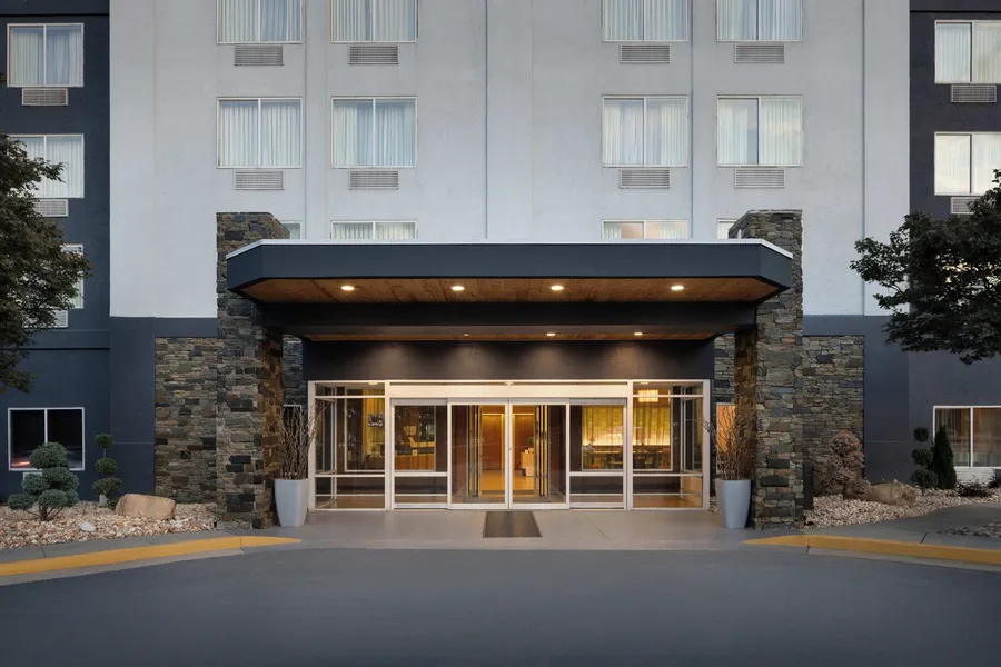 Fairfield Inn & Suites by Marriott Atlanta Vinings/Galleria hotel detail image 2