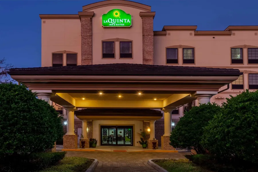 La Quinta Inn & Suites by Wyndham Port Orange / Daytona hotel detail image 2
