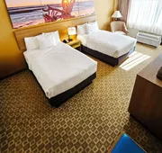 Days Inn by Wyndham Sherman hotel detail image 7