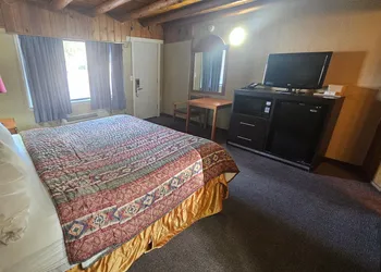 Redrock Country Inn hotel thumbnail 4