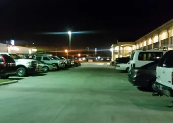 Crossroads Inn & Suites hotel thumbnail 3