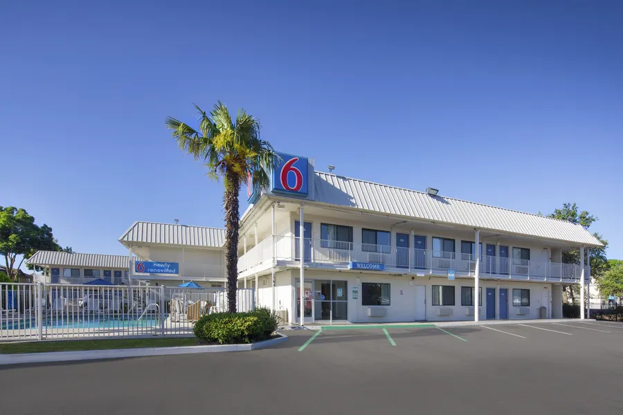 Motel 6 Woodland, CA – Sacramento Airport hotel detail image 2