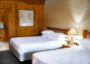 Big Horn Lodge hotel thumbnail 7
