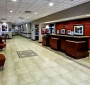 Hampton Inn & Suites Staten Island hotel detail image 4