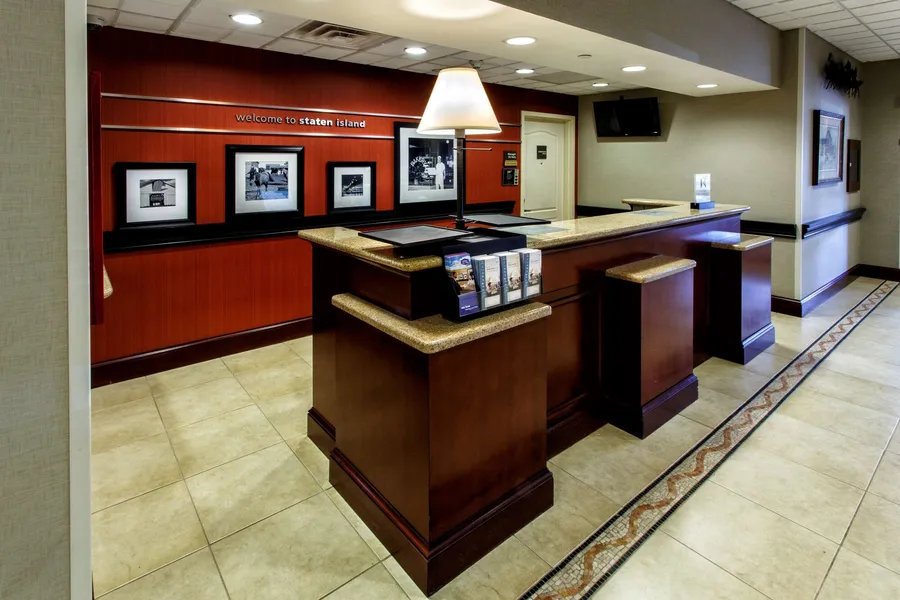 Hampton Inn & Suites Staten Island hotel detail image 6