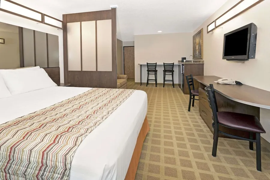Microtel Inn & Suites by Wyndham Cheyenne hotel detail image 2