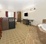 Microtel Inn & Suites by Wyndham Cheyenne hotel detail image 3