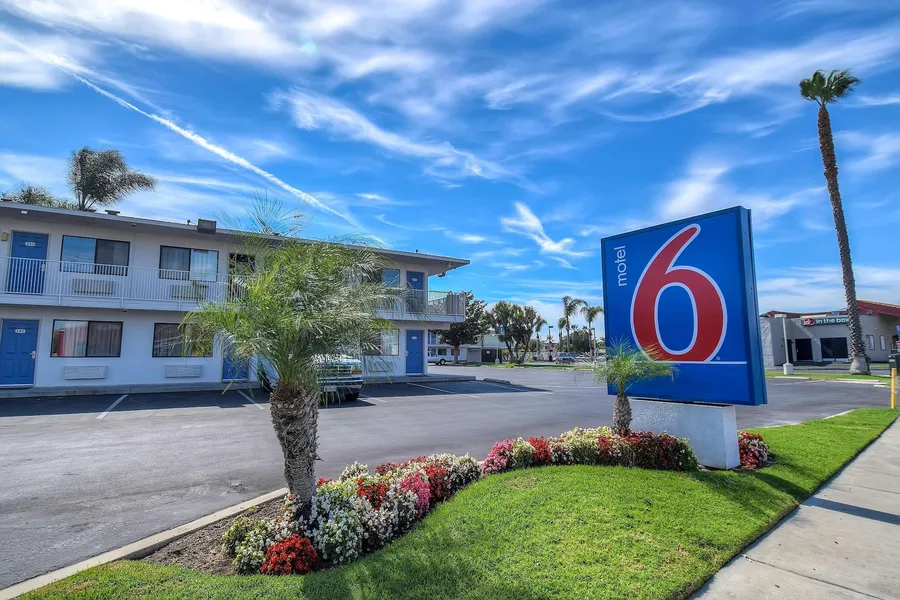 Motel 6 Stanton, CA - Anaheim West hotel detail image 2