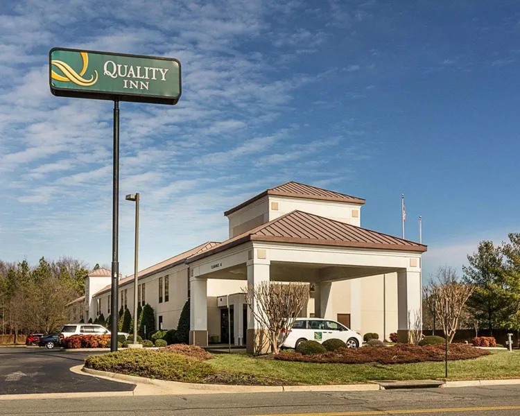 Quality Inn Richmond Airport hotel detail image 2