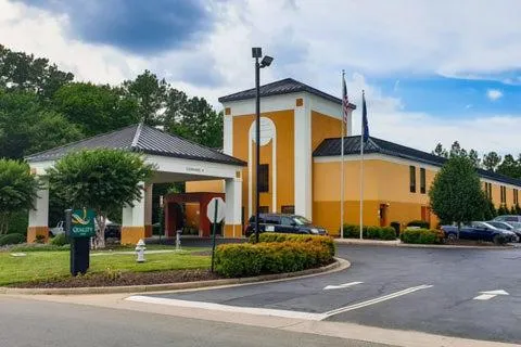 Quality Inn Richmond Airport hotel detail image 6