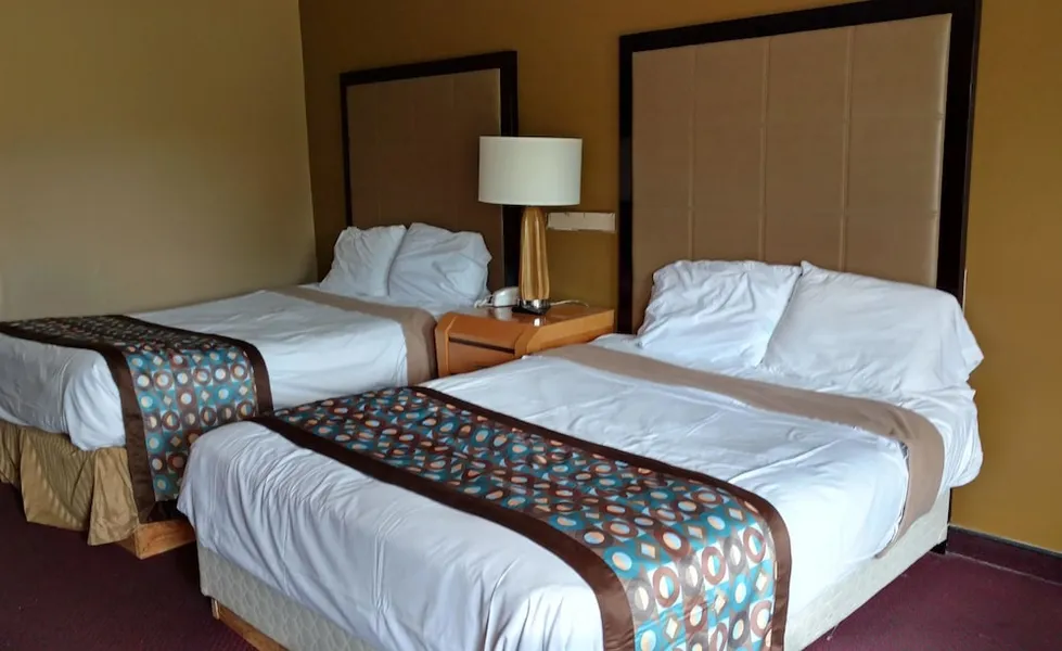 Americas Best Value Inn & Suites Kansas City hotel detail image 6
