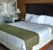 Americas Best Value Inn & Suites Kansas City hotel detail image 7