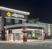 La Quinta Inn & Suites by Wyndham Tulare hotel detail image 5