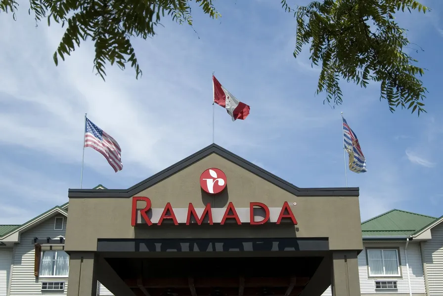 Ramada by Wyndham Surrey/Langley hotel detail image 2