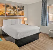 Days Inn & Suites by Wyndham Artesia hotel detail image 7