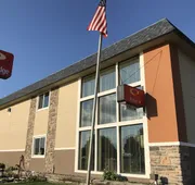 Econo Lodge La Crosse North hotel detail image 3