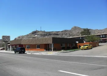 Western Ridge Motel hotel thumbnail 5