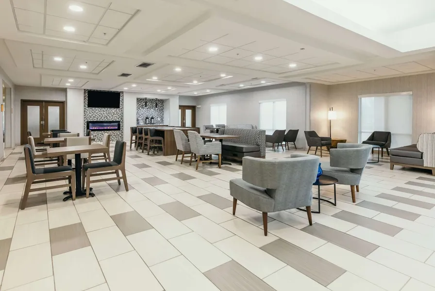 La Quinta Inn & Suites by Wyndham Ankeny IA - Des Moines IA hotel detail image 6