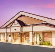 Red Roof Inn Santee hotel detail image 3
