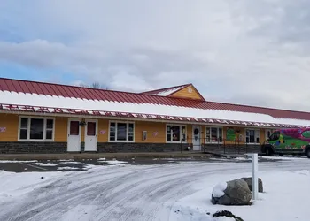 Middlebury Sweets Motel hotel thumbnail 5