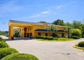 America's Best Inn hotel thumbnail 5