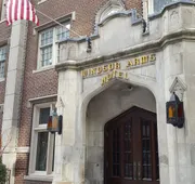 Windsor Arms Hotel hotel detail image 4