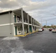 Red Carpet Inn & Suites hotel detail image 4