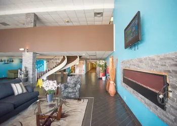 Days Inn by Wyndham Fort Wright Cincinnati Area hotel thumbnail 8