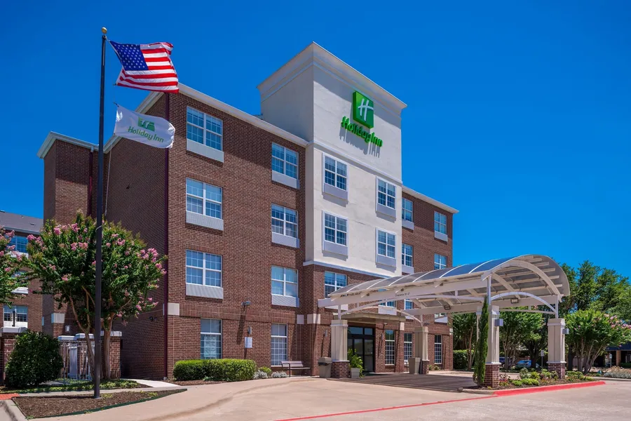 Holiday Inn & Suites Dallas-Addison by IHG hotel detail image 2