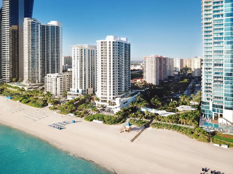 DoubleTree Resort & Spa by Hilton Ocean Point-N. Miami Beach hotel detail image 2