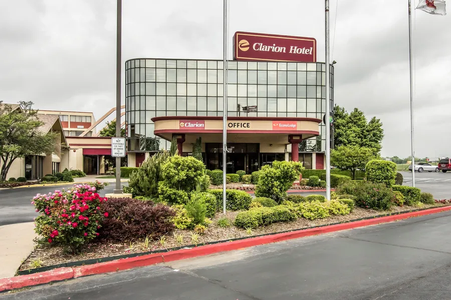 Ramada by Wyndham Tulsa Broken Arrow hotel detail image 2