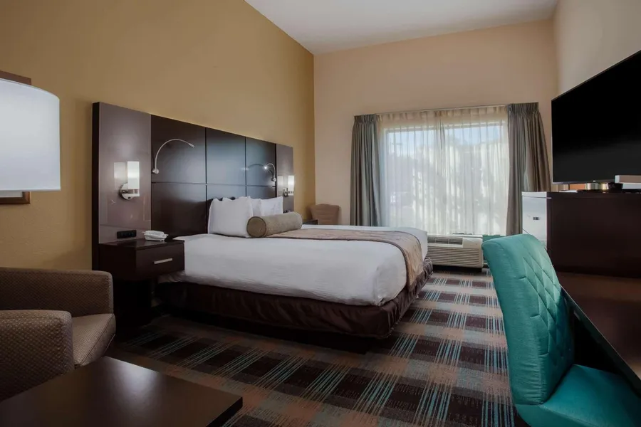 Wingate by Wyndham - Orlando International Airport hotel detail image 2