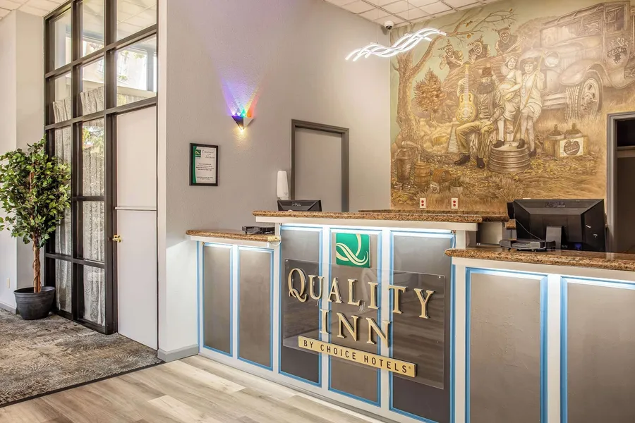Quality Inn Branson On the Strip hotel detail image 2