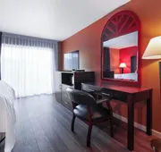 Pullman Garden Inn hotel detail image 4
