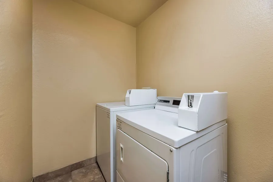 SureStay Plus Hotel by Best Western Silver City hotel detail image 6