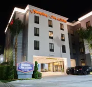 Hampton Inn & Suites Los Angeles/Sherman Oaks hotel detail image 5