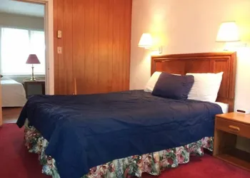 Ocean Avenue Inn hotel thumbnail 5