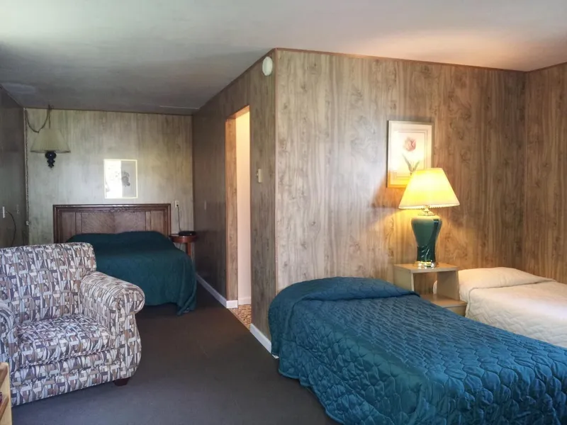 Ocean Avenue Inn hotel detail image 6