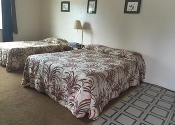 Ocean Avenue Inn hotel thumbnail 8