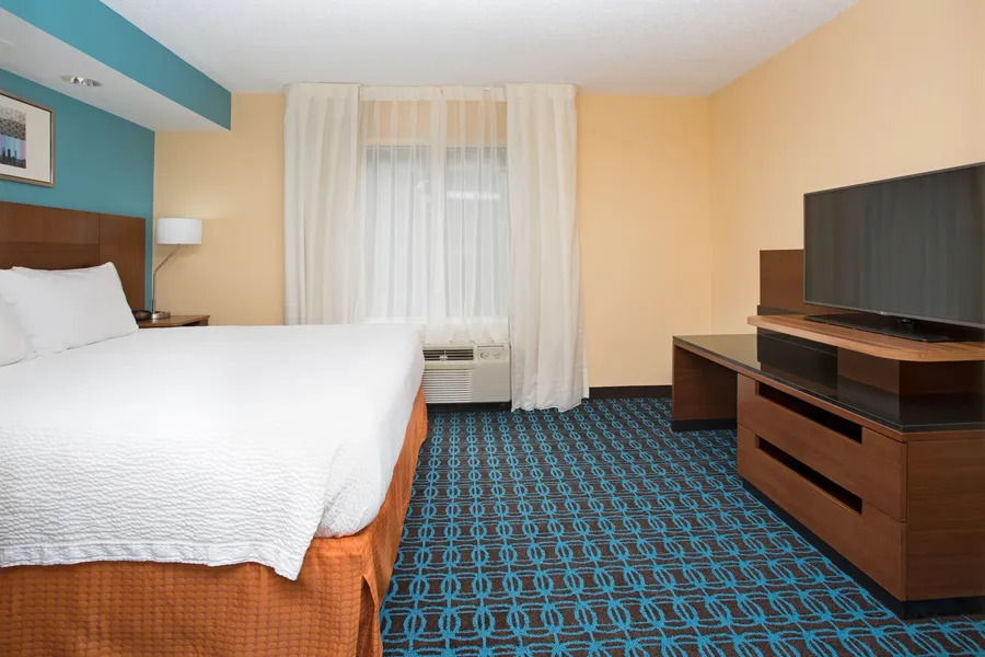 Fairfield Inn & Suites by Marriott Boston Milford hotel detail image 6