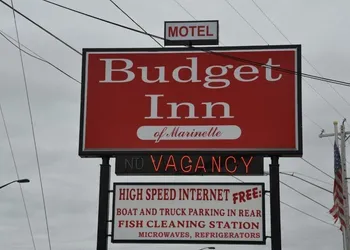 Budget Inn Marinette hotel thumbnail 3