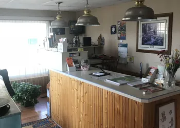 River Road Motel hotel thumbnail 6