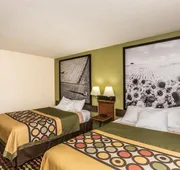 Super 8 by Wyndham Grand Forks hotel detail image 5