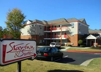 Stay Inn & Suites hotel thumbnail 2