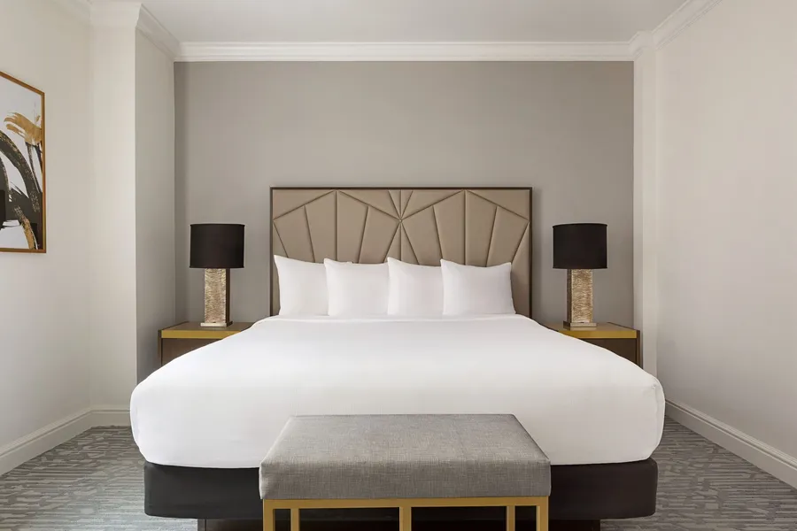 Martinique New York on Broadway, Curio Collection by Hilton hotel detail image 6