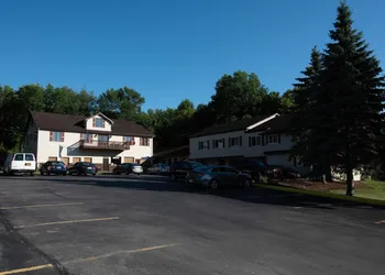 Blue Spruce Motel hotel thumbnail 2