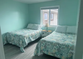 Sandy Shore Motel hotel thumbnail 7
