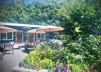 Earthbox Inn & Spa hotel thumbnail 4