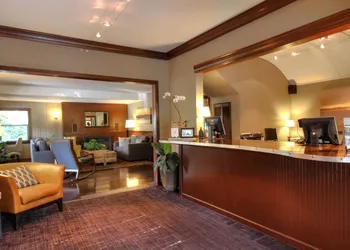 Earthbox Inn & Spa hotel thumbnail 6