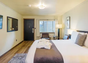 Earthbox Inn & Spa hotel thumbnail 8